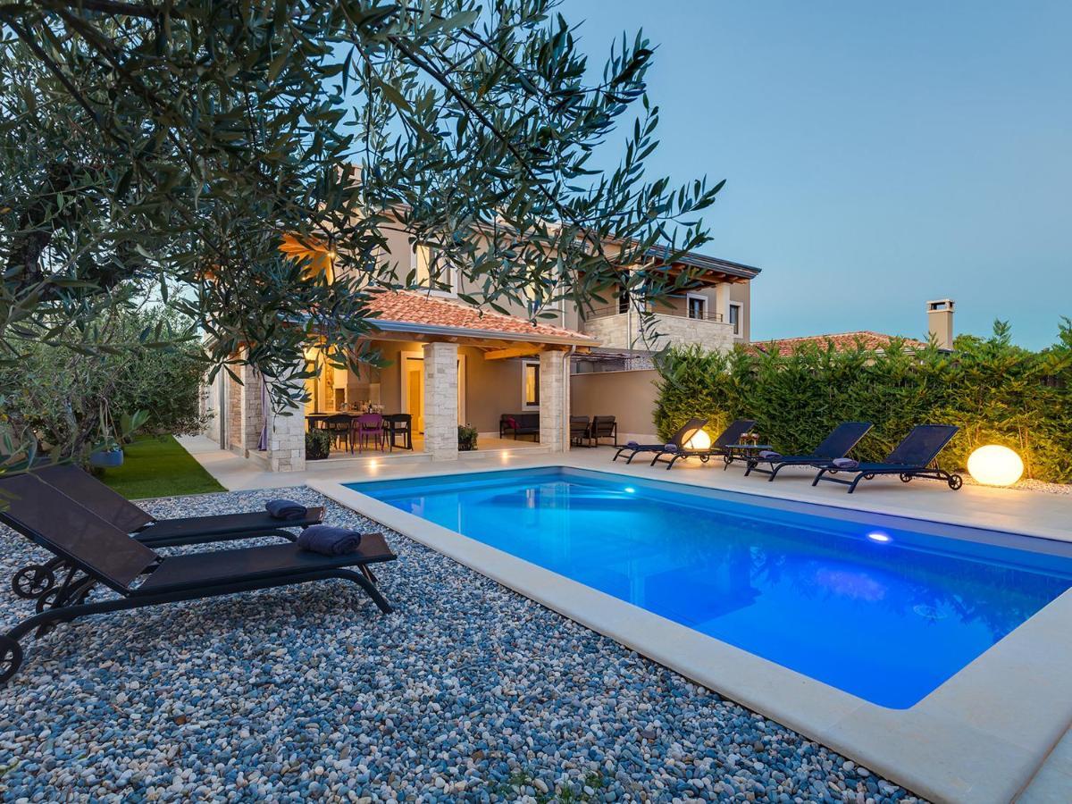 Villa Flora Vabriga Tar-Vabriga Ngoại thất bức ảnh