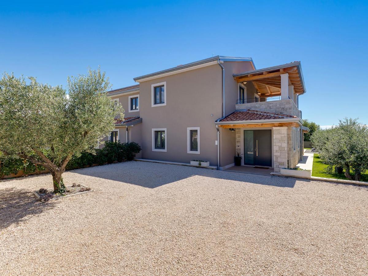 Villa Flora Vabriga Tar-Vabriga Ngoại thất bức ảnh