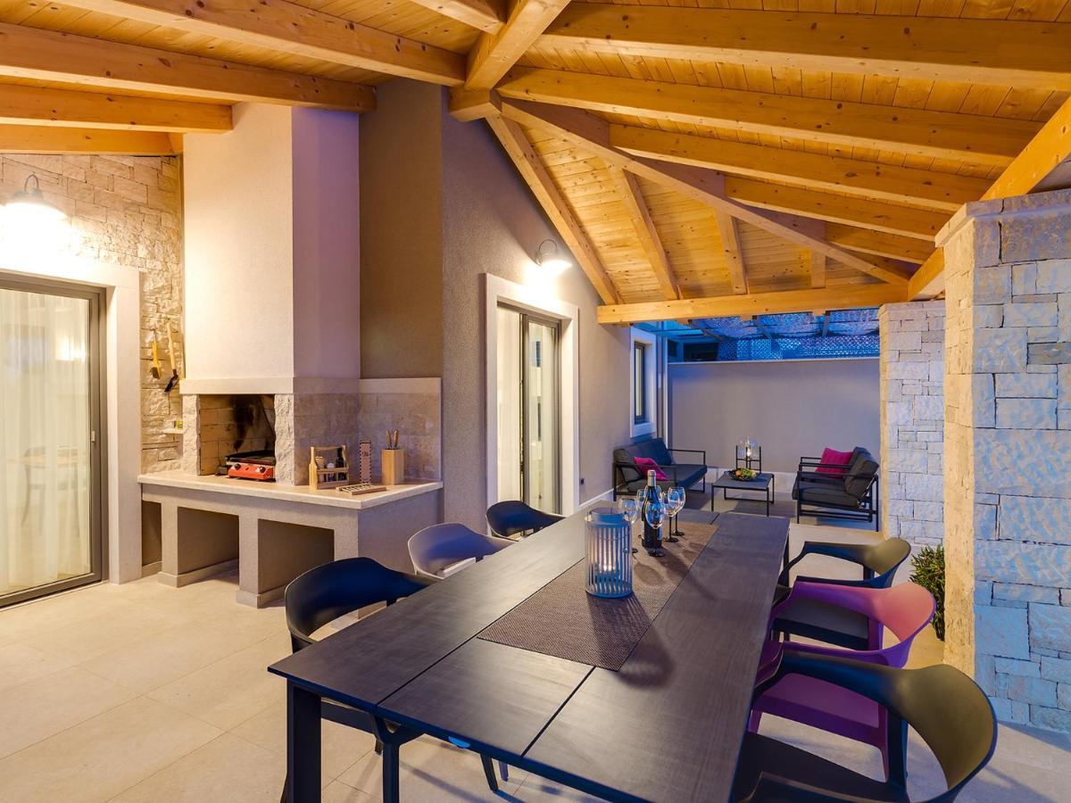 Villa Flora Vabriga Tar-Vabriga Ngoại thất bức ảnh
