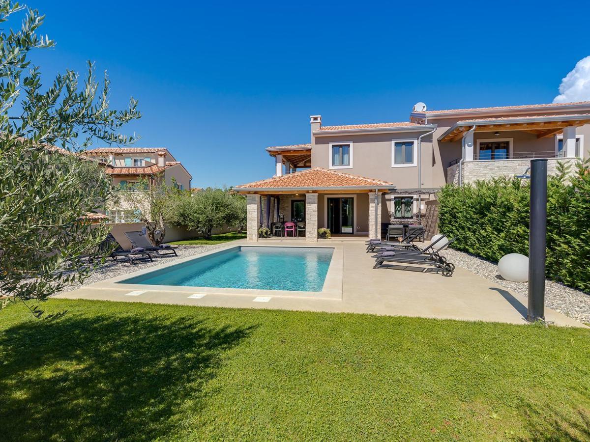 Villa Flora Vabriga Tar-Vabriga Ngoại thất bức ảnh